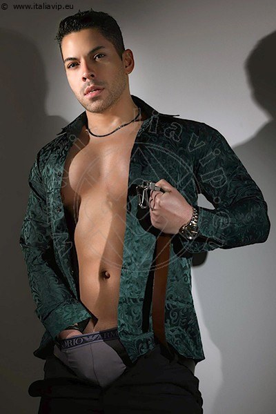 Foto Annunci Incontri Boy Lucca Xl  3294584581