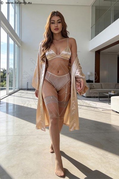 Foto Annunci Incontri Escort Morena Brasil  3347687279