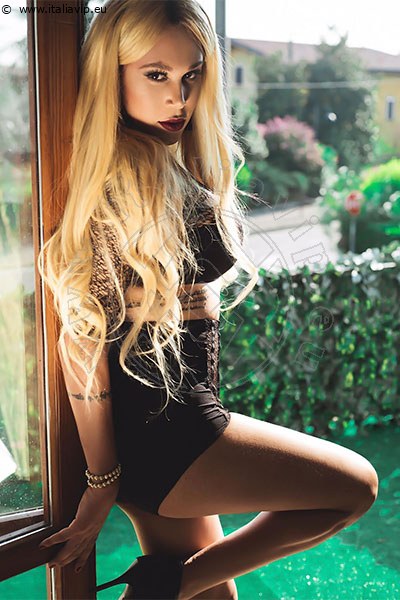 Foto Annunci Incontri Trans Varese Miss Valentina Bigdick  3477192685