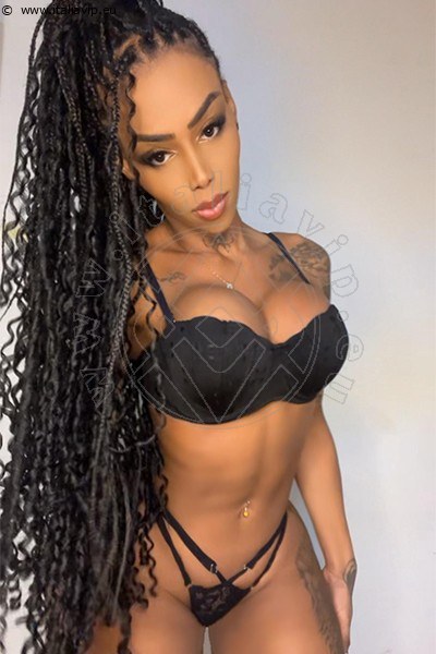 Foto Annunci Incontri Girl Lorena Oliveira 3508507919